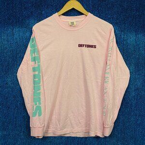 Deftones North American Tour Rock T-shirt Size Small